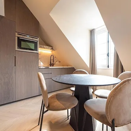 Enjoy Parisian Life In An Elegant Flat - Le Marais Апартаменты