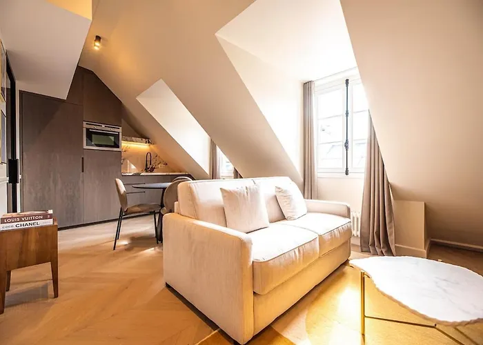 Apartment Enjoy Parisian Life In An Elegant Flat - Le Marais *